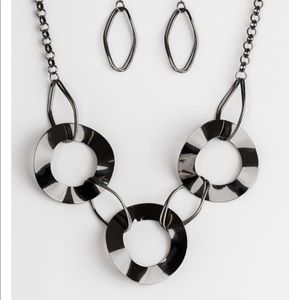 Meet your Posher, Oranetta